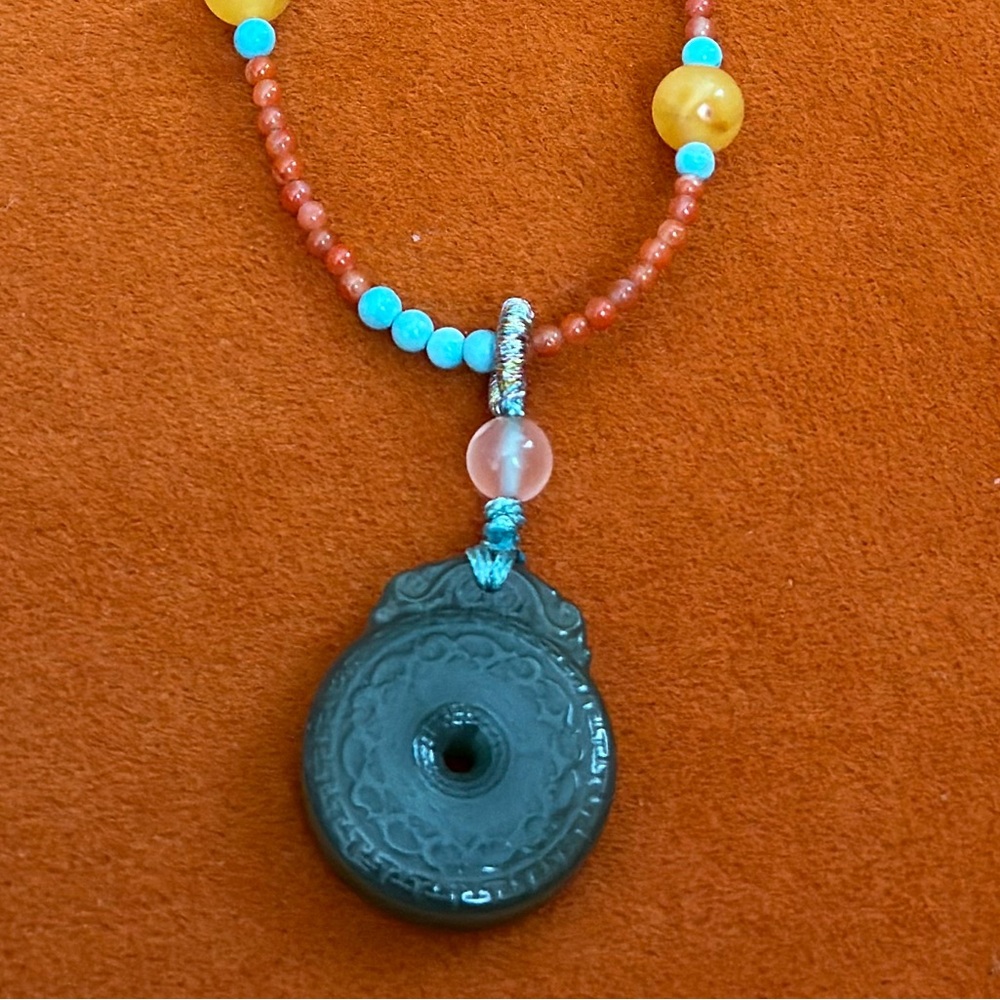 Jade with South Red Agate